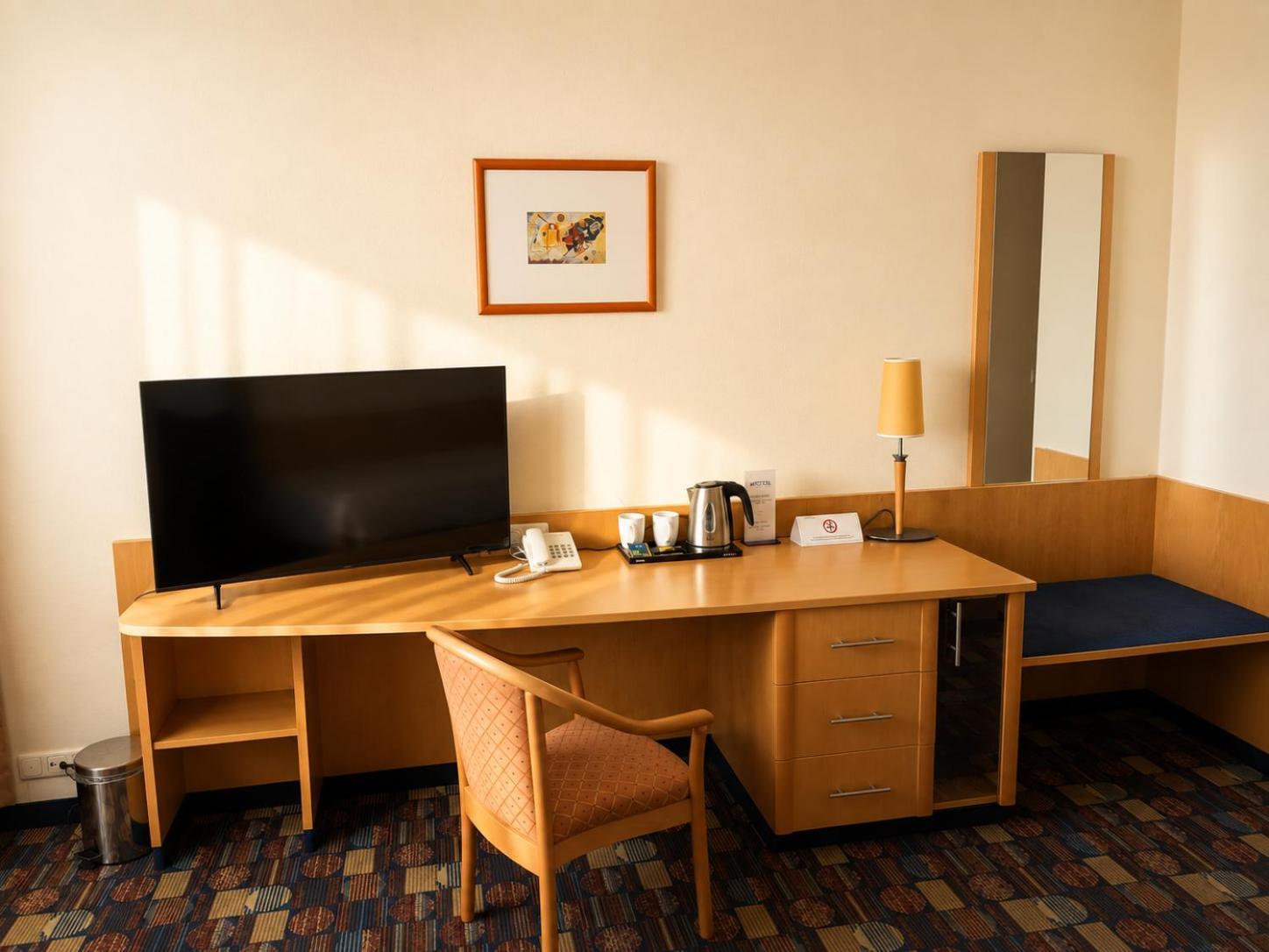 Queen Room